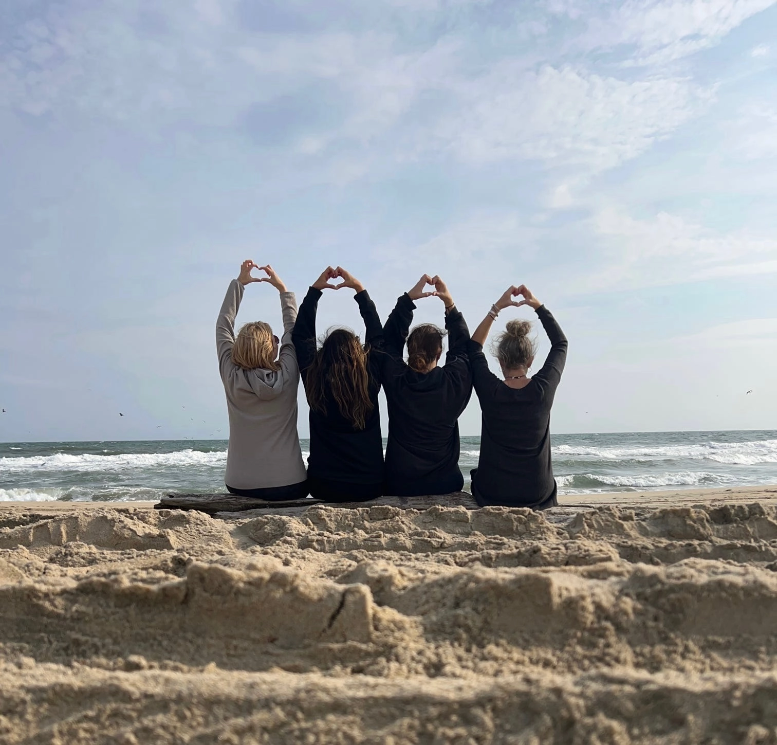 Beach Combing Retreat guests making friends